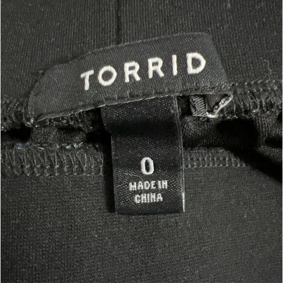 Torrid Womens Black Floral Chiffon Flare Maxi Skirt Size 0 / L - Picture 10 of 10